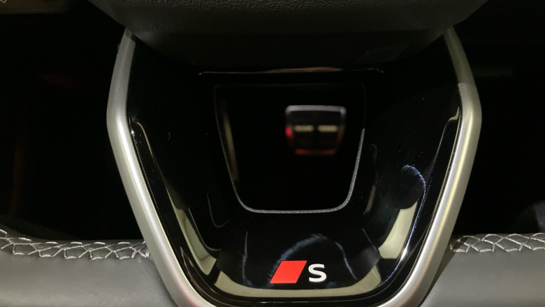 Audi Q5 2.0 TDI Quattro S Line 5dr S Tronic Diesel Estate